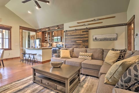 Grand Lake Vacation Rental | 3BR | 2BA | 1,054 Sq Ft | Step-Free Access