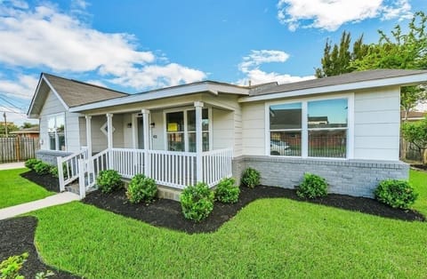 Beautiful House with Front Porch