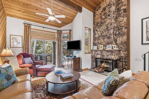 ridgepoint-115-5682_55360373768_o