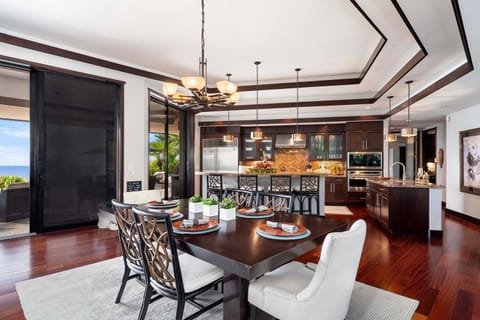 Great place to enjoy your meals in the comforts of air conditioning