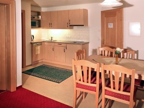 Ferienwohnung 6/2 Schlafräume/dusche, WC - Ferienwohnungen Auer Apartment in Berchtesgadener Land