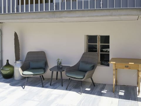 Sky, Property, Plant, Tree, Building, Land Lot, Slope, Shade, Asphalt, Wood