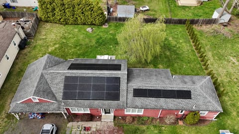 Large flat back yard - Spring 2025