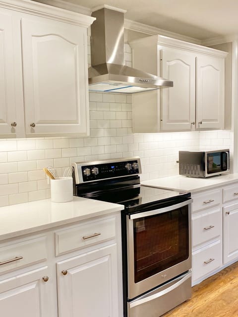 Fully stocked kitchen with brand new appliances