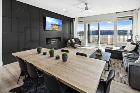 Dining area opens up to main living area perfect for entertaining! 