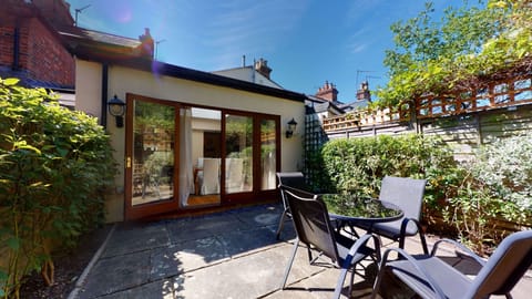 Princes Street 05202020 215455