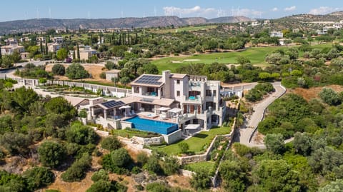Villa Elea, New Deluxe Golf Villa at Aphrodite Hills, Paphos