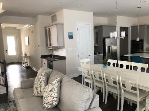 Entrance, Foyer, Wet Bar & Dining