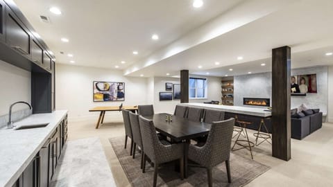 Lower Lounge - Winter