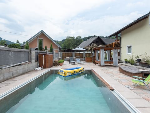 Holiday Home Swimming Pool