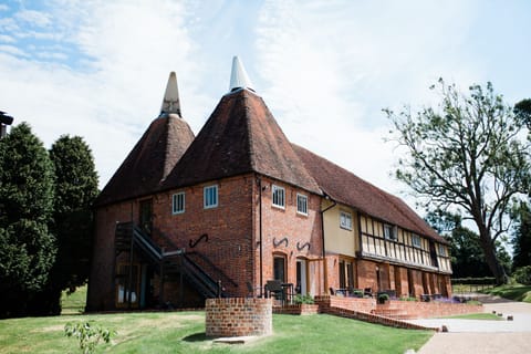 1-6 Weaver's Cottages (Natalie Evans Photography)