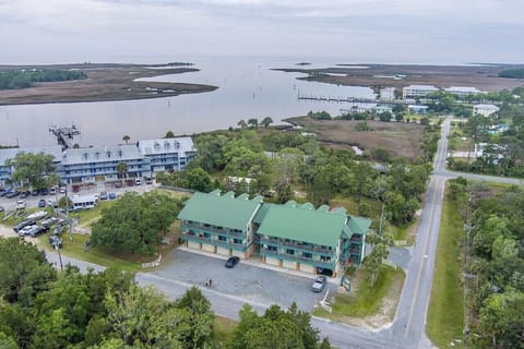 Condo looking out to the Steinhatchee River & Gulf of Mexico 