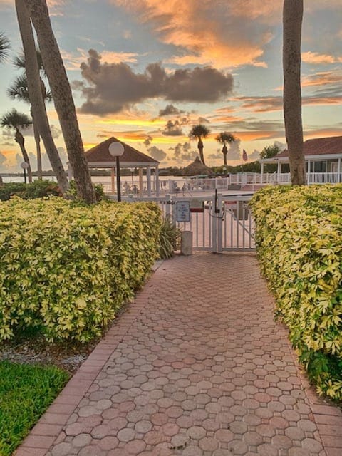 Pool #1 - feel the cool gulf breeze as you enjoy the heated Bay Pool and Hot Tub