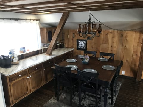 Dining Room seats 10 comfortably