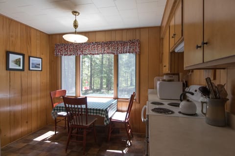 Keep the chief company! American Pie!!