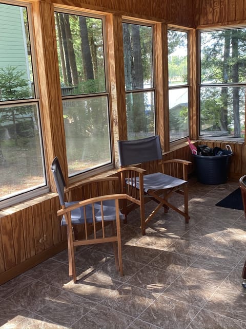 Screened in porch