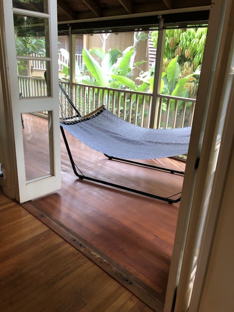Relax in the hammock on the screened in lanai and listen to the birds and ocean