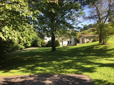 Parkway Country House
