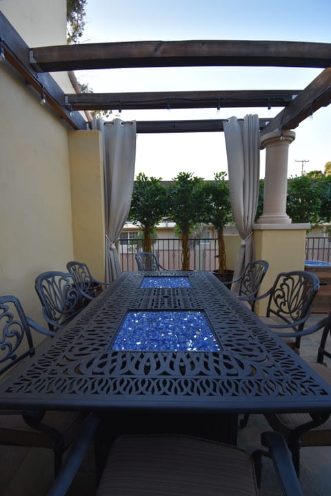 Double fire pit for cool nights with seating for 8.