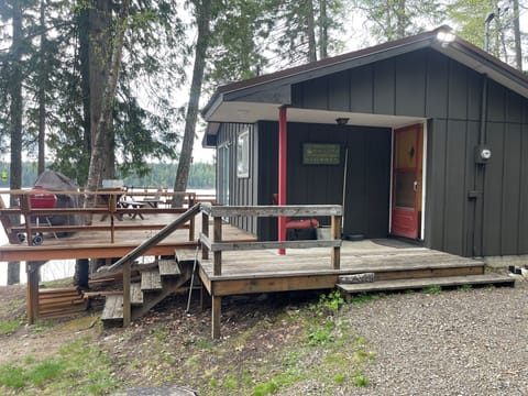 Porch Showing Ease of Loading and Unloading