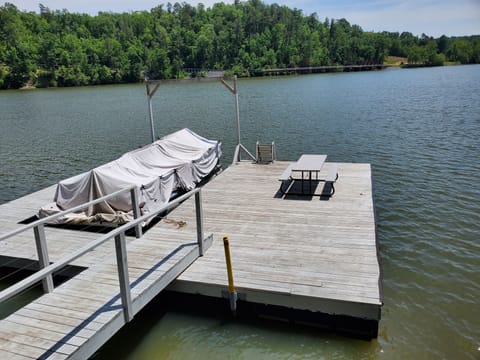 Floating Dock with Deep Water, Ladder and Hooks to Dock your Boat