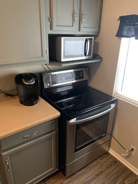 Convection range
Microwave
Keurig