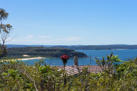 North views to Barrenjoey Lighthouse