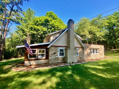 Welcome to Tomahawk Pines Lodge