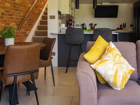 Living area | Mallard Cottage, Winchester