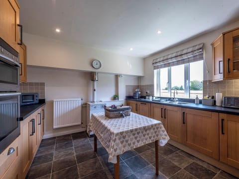 Kitchen | Old Alton Hall Farmhouse, Holbrook, near Ipswich