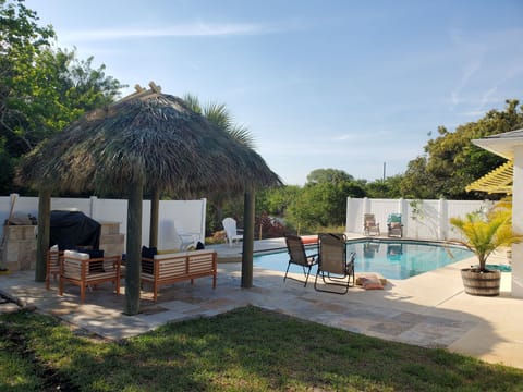 we can have the pool heated & ready for your arrival for an extra fee of $35/day