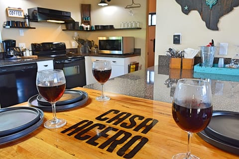 Kitchen & dining areas - BYOW