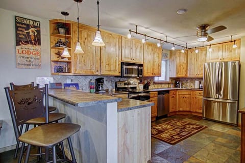 Great kitchen space, storage, appliances and counters for a quick meal!