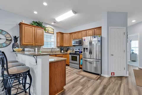 Enjoy cooking in a fully equipped kitchen