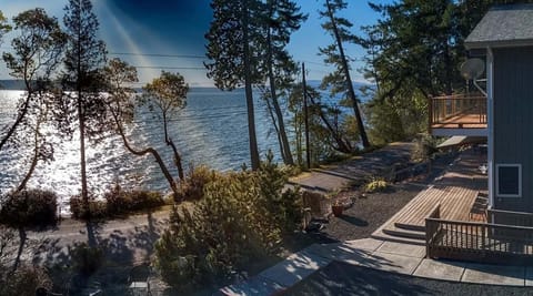 Easy wheelchair access with a beautiful view.