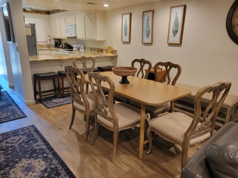 138PS Kitchen and Dining Area - 138PS Kitchen and Dining Area