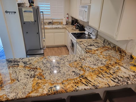 138PS Kitchen Counters - 138PS Kitchen Counters