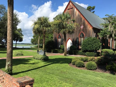Church of The Cross on the banks of the May River
