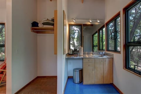 Small kitchenette in guest cottage 