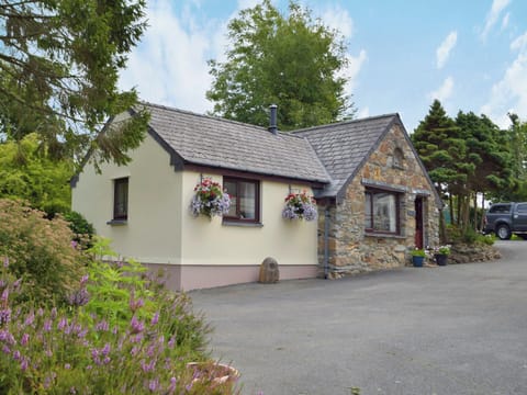 Exterior | Old Chapel Cottage - Dinas Country Club, Dinas Cross, near Newport