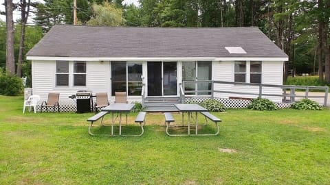 OUTSIDE AREA FOR BARBEQUE AND RELAXING.

