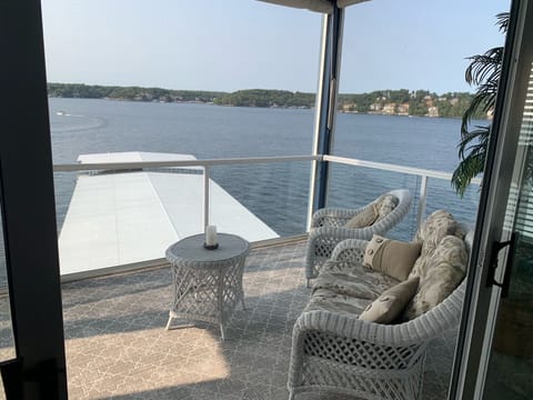 Lake View