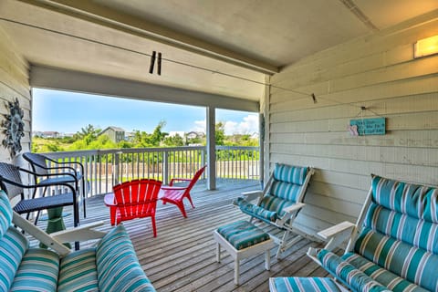 Emerald Isle Vacation Rental | 3BR | 3BA | 1,300 Sq Ft | Step-Free Access