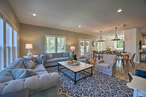 Michigan City Vacation Rental | 5BA | 4.5BR | 4,086 Sq Ft | Stairs Required