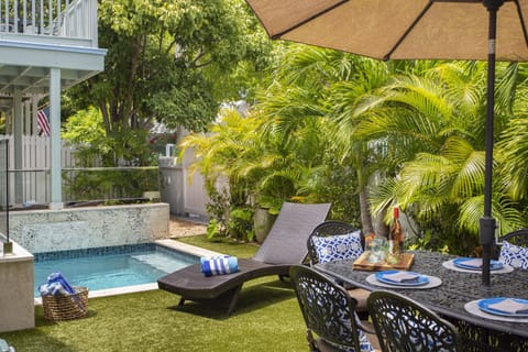 backyard pool, 2 lounge chairs, eating for 8