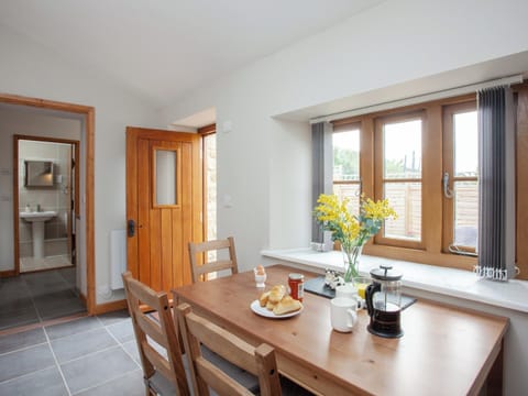 Dining Area | Daisy Cottage - Manor Farm, Locking, near Weston-Super-Mare