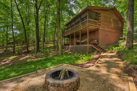 Blue Ridge Vacation Rental | 2BR | 2BA | 864 Sq Ft | Stairs to Access