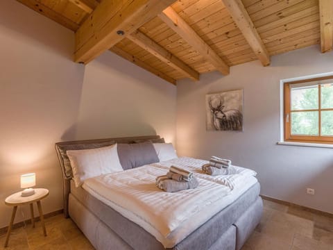 Appartement Zirbe - Grosses Wohnzimmer, 3 Schlafzimmer, 2 Dusche, 2 WC Apartment in Ellmau