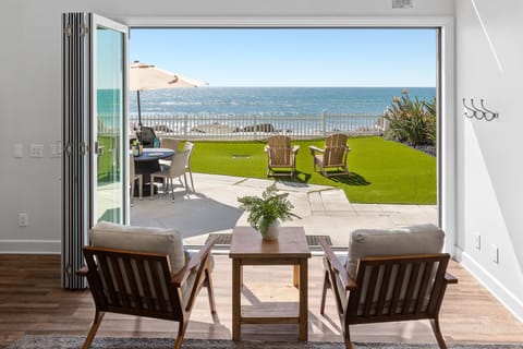 919 Living Room View