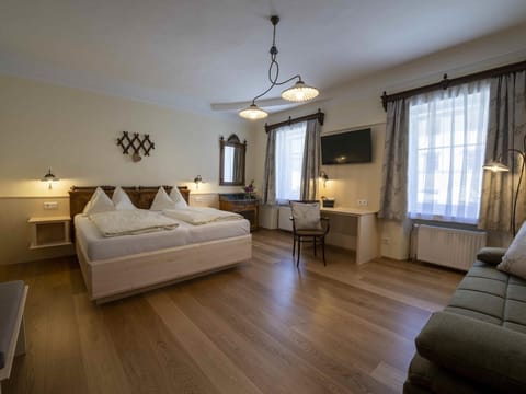 Double room superior with breakfast - Landhotel Pacher House in Carinthia, Austria